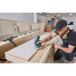 Акумулаторна фреза за кантове BOSCH GKF 12V-8 Set - Image 3