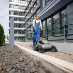 Метла механична акумулаторна KARCHER KM 70/30 C BP 2SB - Image 3