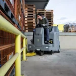 Седлова подопочистваща машина KARCHER KM 100/120 R G - Image 2